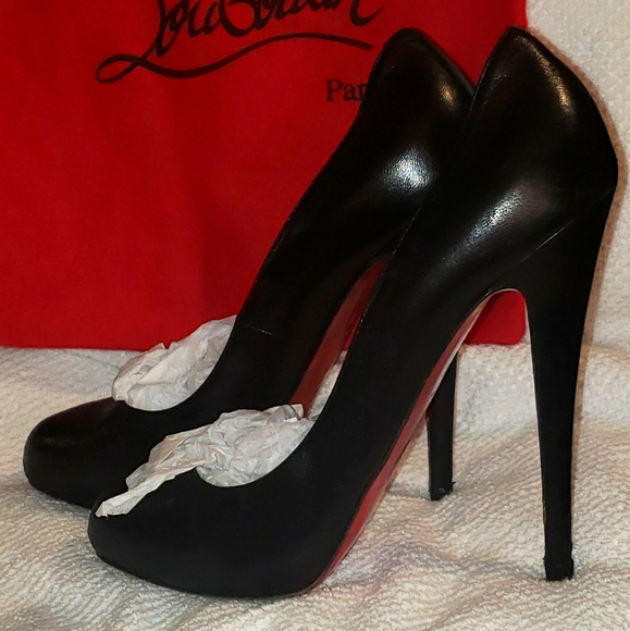 louboutin eloise pump